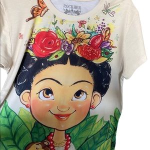 Frida kahlo shirt with color white cream